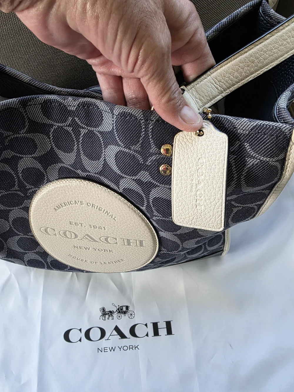 COACH New York Navy & White Signature Canvas Tote